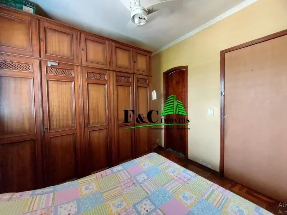 Imagem Casa para Venda em Limeira, Jardim São Luiz, 3 dormitórios, 1 suíte, 2 banheiros, 2 vagas