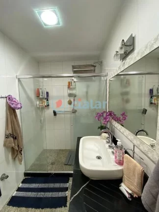 Imagem Apartamento com 2 dormitórios à venda, 104 m por R$ 950.000,00 - Copacabana - Rio de Janeiro/RJ Imagem Apartamento com 2 dormitórios à venda, 104 m por R$ 950.000,00 - Copacabana - Rio de Janeiro/RJ