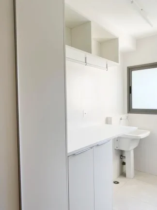 Imagem Apartamento 192M², 3Q, 3 Suítes, 4 Banheiros, 4 Vagas, 1 Lavabo, Varanda Gourmet, Academia, Piscina Adulto e Infantil, Churrasqueira, Quadra Gramada.
