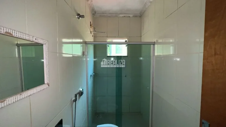 Imagem Casa à venda no bairro Jardim Maracanã, Uberaba - 2 dormitórios, suíte e churrasqueira!