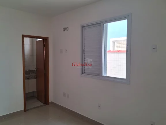 Imagem Bela casa térrea em Santos na Ponta da Praia com vaga para 2 veículos e 3 suítes a venda por R$ 1.015.000,00