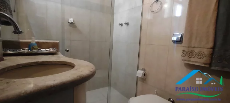 Imagem Conforto e Sofisticação te Esperam: Apartamento Decorado em Paraisópolis!