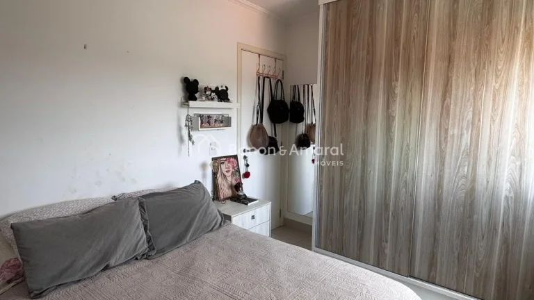 Imagem Apartamento a venda no Residencial Piazza di Roma, Aurocan.

São 3 quartos, sendo 1 suíte , e dois...