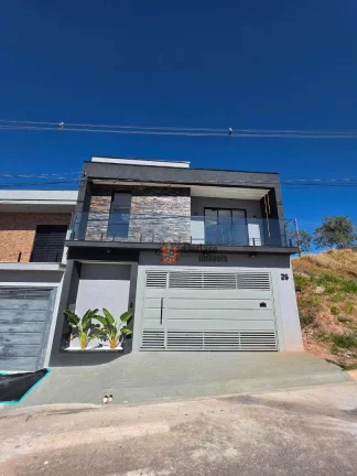 Imagem Casa com 3 dormitórios à venda, 150 m² por R$ 790.000,00 - Villa Verde - Bragança Paulista/SP