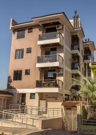 Imagem Kitnet semimobiliado, com churrasqueira, porcelanato e deck de madeira
