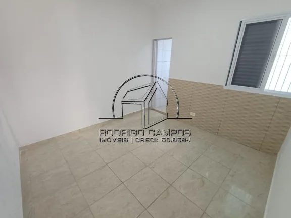 Imagem Espaçosa Casa Geminada 3 Quartos na Vila Caicara, Praia Grande