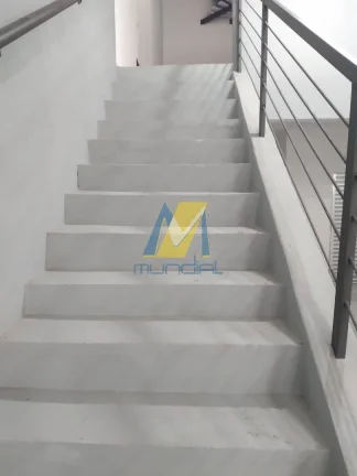 Imagem Galpão pronto para operar no Centro de SBC com acesso rápido às rodovias