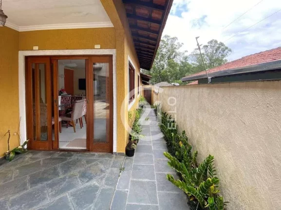 Imagem Casa com 3 dormitórios à venda, 361 m² por R$ 1.270.000,00 - Granja Viana II - Cotia/SP