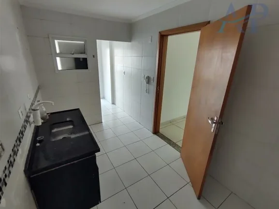 Imagem Apartamento com 2 Dormitórios na Guilhermina em Praia Grande