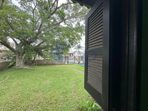 Imagem Casa á venda com 4 dormitórios no Igra Sul em Torres/RS