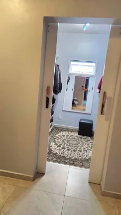 Imagem Casa em condomínio fechado á venda com 3 quartos em Forquilhas