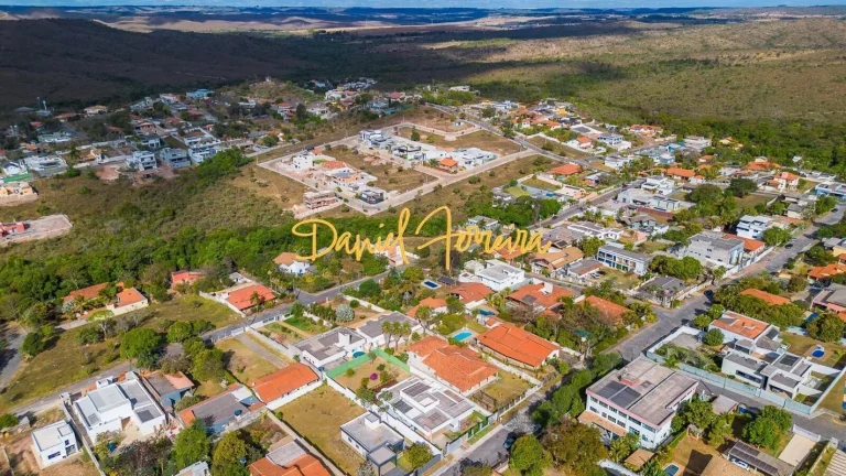 Imagem Excelente lote de 725 m² - Condomínio regularizado: escriturado e registrado