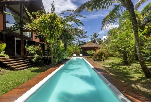 Casa de alto padrão frente mar localizada no bairro Velha Boipeba em Cairu-BA