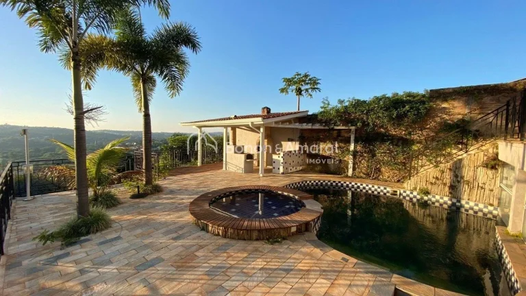 Imagem Imóvel amplo e elegante, com quatro quartos, sendo três deles suítes, além de quatro banheiros n...