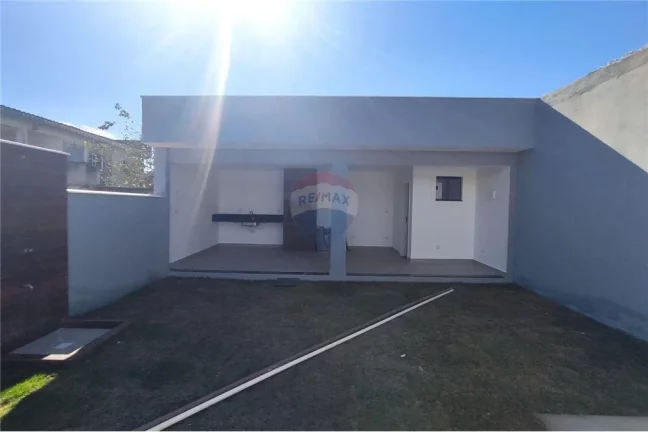 Imagem Excelente Oportunidade!!!! A 3 quadras da Praia de Itaipuaçu.