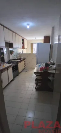 Imagem Amplo Apartamento com 2 Sacadas, 3 Quartos e Churrasqueira a Gás no Centro de Balneário Camboriú