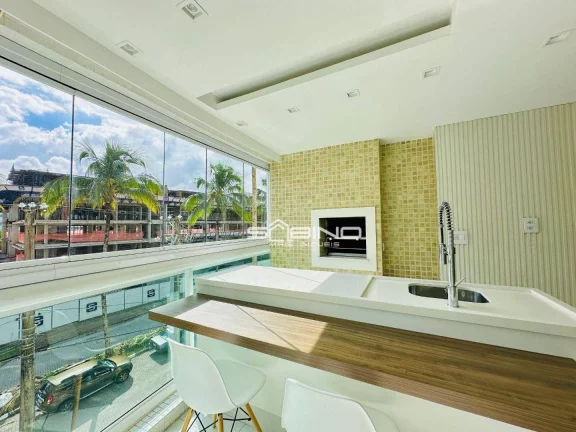 Imagem Aluguel anual na Riviera, Apartamento Pé na Areia, com 3 dormitórios 1 suíte, com 90m² de área útil, 2 vagas de garagem