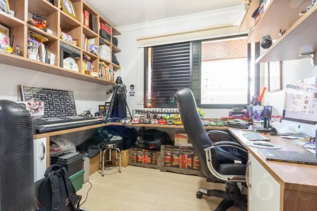 Imagem Apartamento reformado nas Perdizes com 172m²