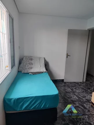 Imagem SANTO ANDRÉ Sobrado 260 metros, 2 dormitórios, 3 vagas, ótima localização excelente valor !!!