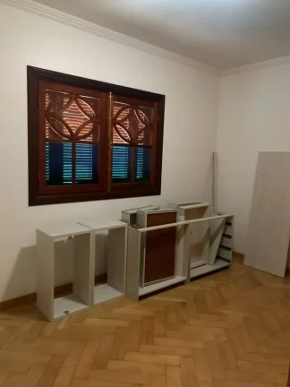 Imagem Casa no TAMBORÉ - 750m²