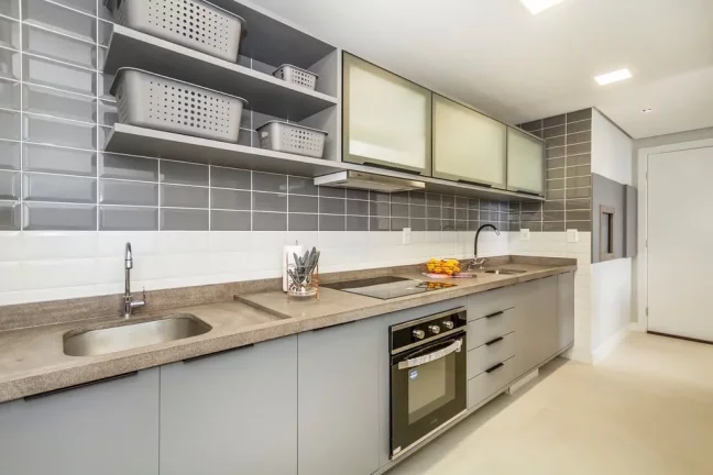 Imagem Apartamento à venda em Porto Alegre, Três Figueiras, com 1 quarto, 53,97m²