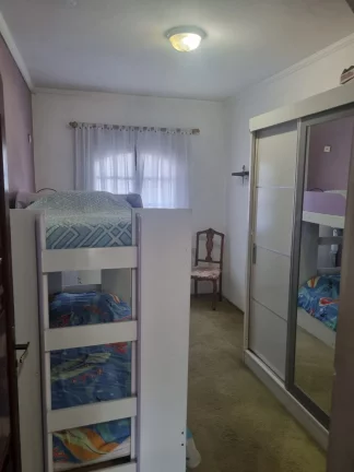 Imagem VENDO LINDO SOBRADO NO RESIDENCIAL INGAÍ COM 03 DORMITÓRIOS!