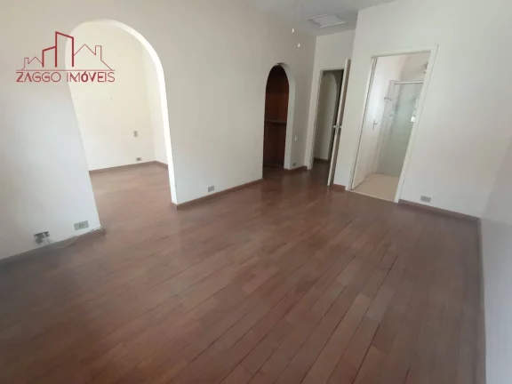 Imagem Belíssima Casa no Campo Belo