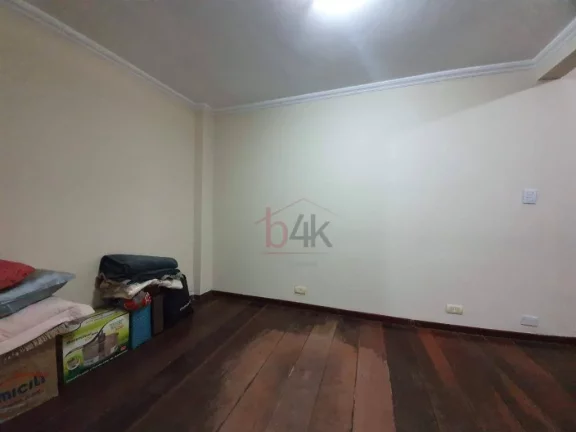 Imagem Casa de Vila a Venda Taboão da Serra com 2 quartos, 2 vagas. 93m² de área.