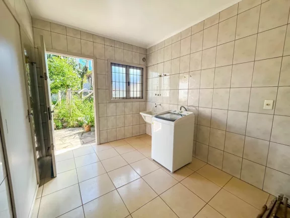 Imagem VNSMTESES 43 43947-MT - Casa à venda no bairro Vila Nova - Porto Alegre/RS