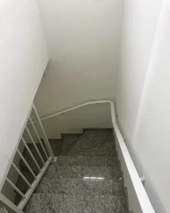 Imagem Sobrado com 2 Quartos e 2 banheiros à Venda, 80 m²