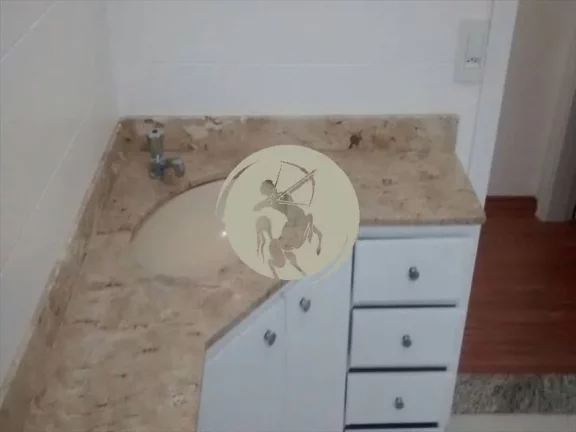 Imagem TÉRREO, REFORMADO COM GARAGEM