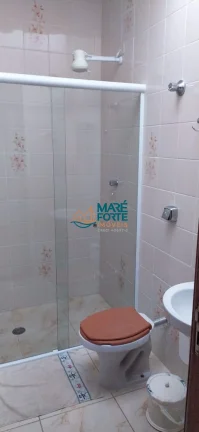 Imagem OPORTUNIDADE - EXECENTE CASA COM 4 DORMITÓRIOS (SENDO UMA SUÍTE) E 2 CHALÉS.