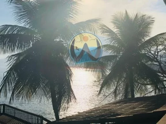 Imagem Imperdível casa à venda em Angra dos Reis-SP, Ponta da Cruz: 6 quartos, 6 suítes, 4 salas, 6 banheiros, 700 m².