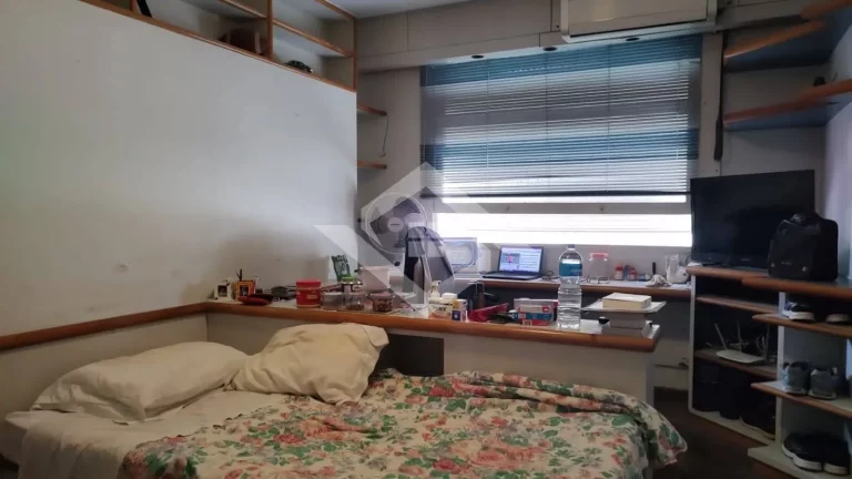 Imagem Apartamento de 4 Quartos para Venda em Copacabana com 234 m²