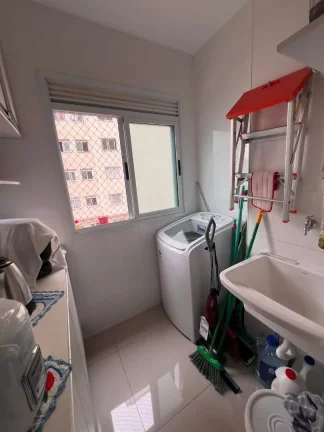 Imagem Apartamento com 2 dormitórios à venda, 45 m² por R$ 320.000,00 - Monte Castelo - São José dos Campos/SP