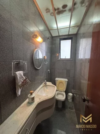 Imagem Apartamento com 3 suítes à venda, 215 m² por R$ 890.000 - Meireles, Fortaleza/CE