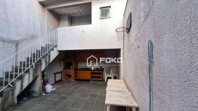Imagem Sobrado com 3 dormitórios, 200 m² - venda por R$ 820.000,00 ou aluguel por R$ 4.200,00/mês - Jardim Santa Mena - Guarulhos/SP
