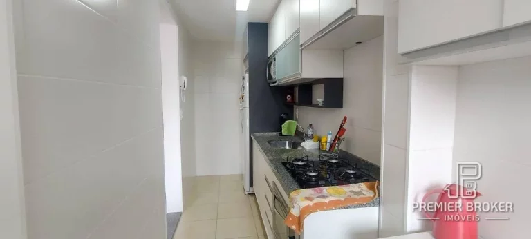 Imagem Apartamento à venda, 46 m² por R$ 315.000,00 - Várzea - Teresópolis/RJ