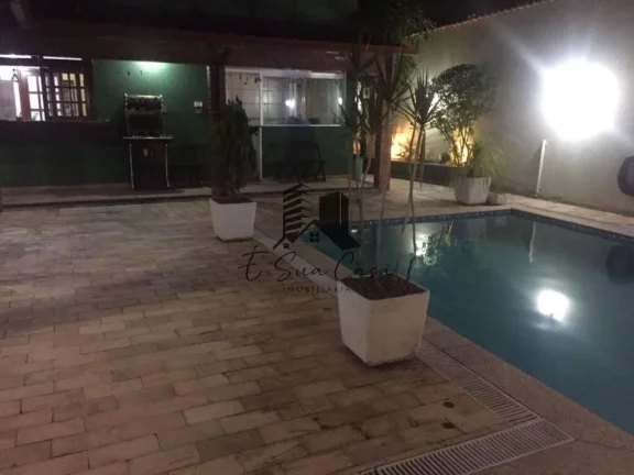 Imagem Casa com 3 dormitórios à venda - Milanez - Contagem/MG