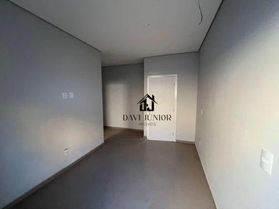 Imagem Casa com 3 dormitórios sendo 1 suíte à venda, 120 m² por R$ 720.000 - Horto Florestal Villagio - Sorocaba/SP