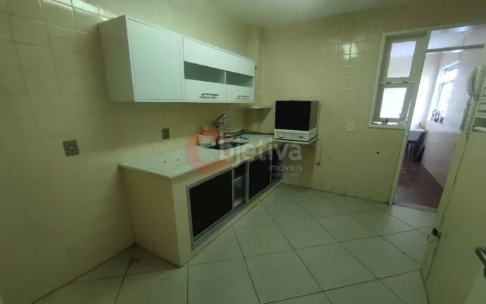 Imagem Cobertura com 3 dormitórios à venda - Centro - Cabo Frio/RJ
