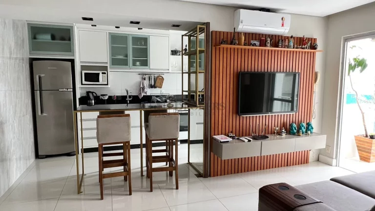 Apartamento Quadra Mar com 2 dormitórios à venda na Barra Sul em Balneário Cambo