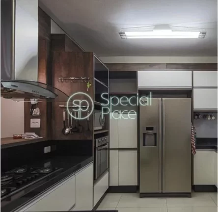 Imagem Uma lindíssima e confortável casa de condomínio que lhe oferece, segurança, privacidade, lazer, ...