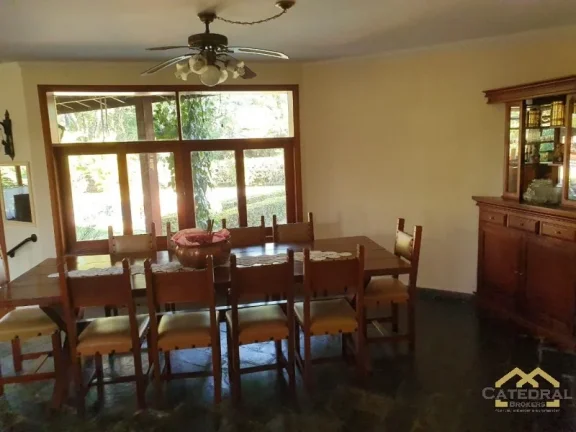 Imagem CASA COM 4 DORMITÓRIOS À VENDA, 600 M² - JACARÉ - CABREÚVA/SP