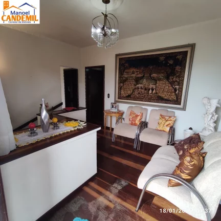 Imagem Casa residencial ou comercial a venda em Joinville, bairro Boemerwaldt,