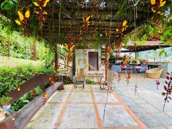 Imagem Casa de campo dentro de condomínio à venda, 188 m² - Vargem Grande - Teresópolis/RJ
