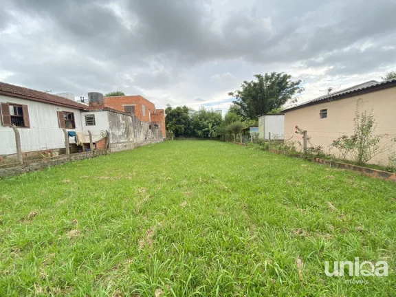 Lote medindo 12x42 para venda no bairro São José próximo ao Residencial Sociedad