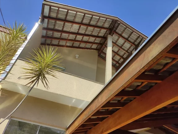 Imagem Sobrado com 4 dormitórios à venda, 200 m² por R$ 1.000.000,00 - Villa Branca - Jacareí/SP