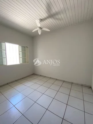 Imagem CASA 01, DISPONIVEL PARA LOCAÇÃO NO JARDIM BOTÂNICO, EM SINOP-MT.