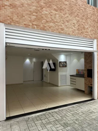 Imagem Casa em Villaggio no Marapé com 2 suítes e piscina.